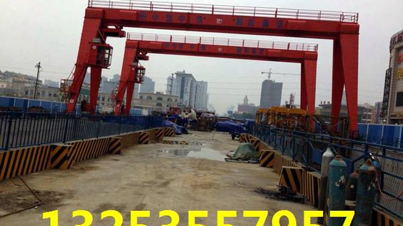 耐高温斗提机材质选择：标准与关键因素